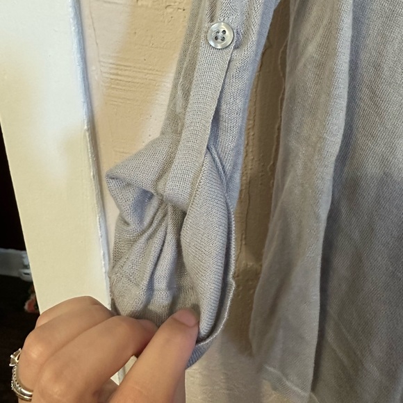 ❤️‍🔥2/$20❤️‍🔥NWT Mid-Sleeve Cuffed Light-weight Cardigan - Picture 4 of 4
